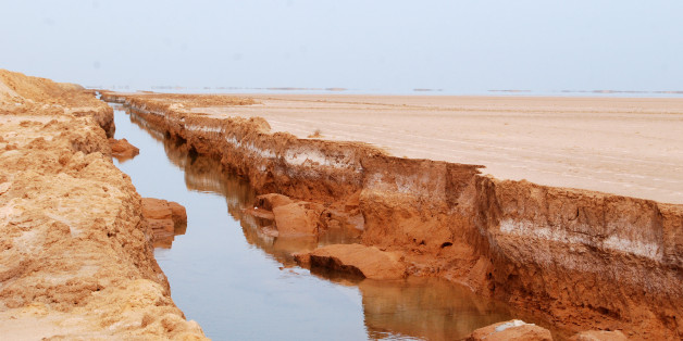View of the border between Tunisia and Lybia during a presentation of the so-called obstacle system, aimed at preventing Islamists militants from entering the Tunisian territory, Saturday Feb.6, 2016 in near Ben Guerdane, eastern Tunisia, close to the border with Libya . (AP Photo/Benjamin Wiacek)