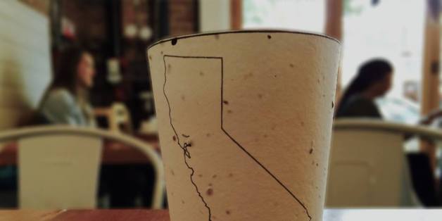 Mit diesem Kaffeebecher