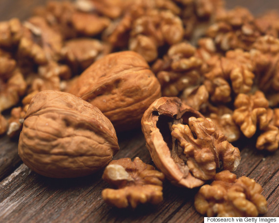 Walnut Health Benefits: One Handful Of Nuts Per Day Could Improve Cholesterol, Study Suggests