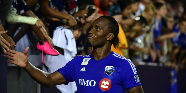 Didier Drogba défend Serge Aurier après sa vidéo et dénonce une "justice à deux vitesses"