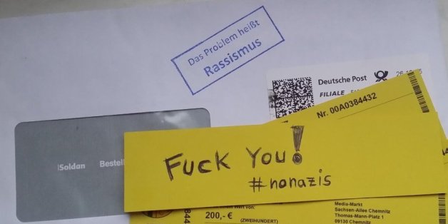 Ein Anonymous-Mitglied hat mit diesem Foto zahlreiche rechte Hetzer entlarvt