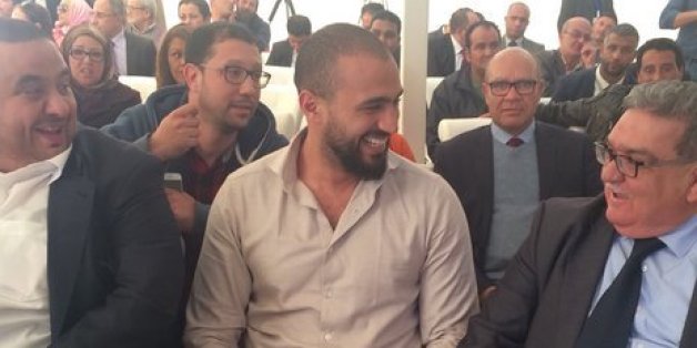 Badr Hari, guest star... Des toilettes publiques de Marrakech