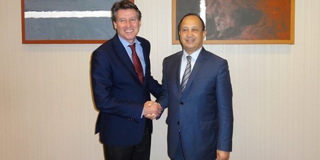 Sebastian Coe, dirigeant de l'IAAF et président de la Diamond League, Abdeslam Ahizoune, président de la Fédération royale marocaine d’athlétisme (FRMA)