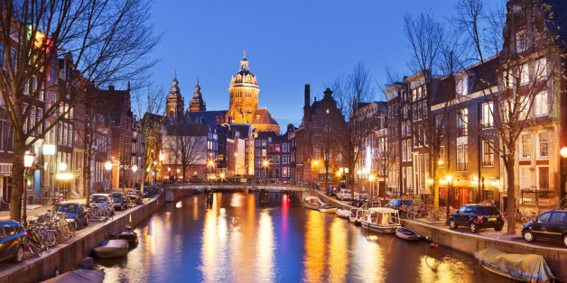 Die Häuser in Amsterdam bestehen zum Großteil aus Ziegeln
