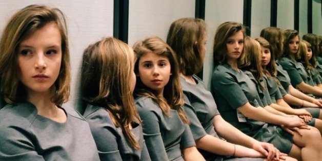 Difficile de savoir combien de filles posent sur cette photo. Crédit : Instagram/Tiziana Vergari