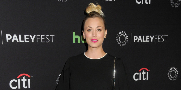 Kaley Cuoco zeigt sich ganz brav