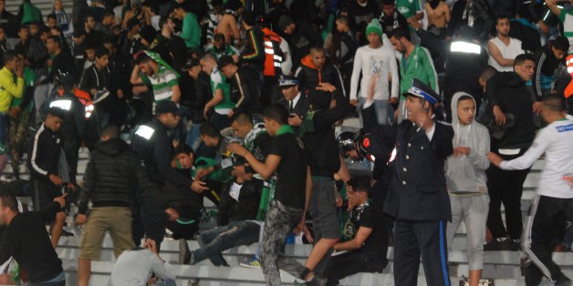 Nouveau bilan: Trois mineurs décédés suite aux affrontements durant le match Raja-Hoceima