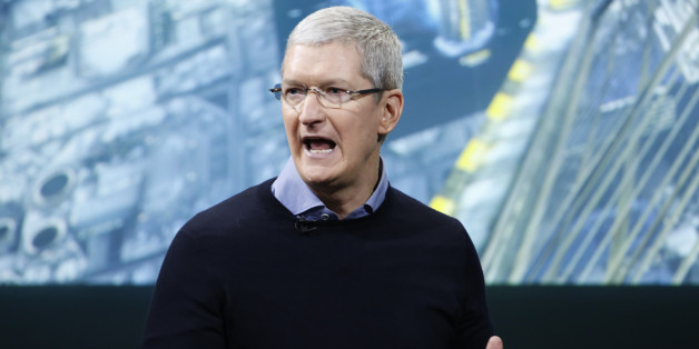 Apple CEO Tim Cook speaks during an event at the Apple headquarters in Cupertino, California March 21, 2016. REUTERS/Stephen Lam