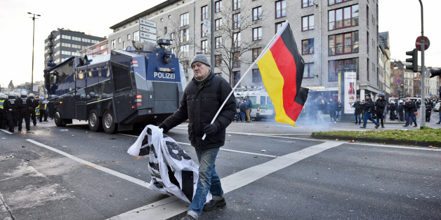 Pegida-Demonstration, Januar 2016, Köln