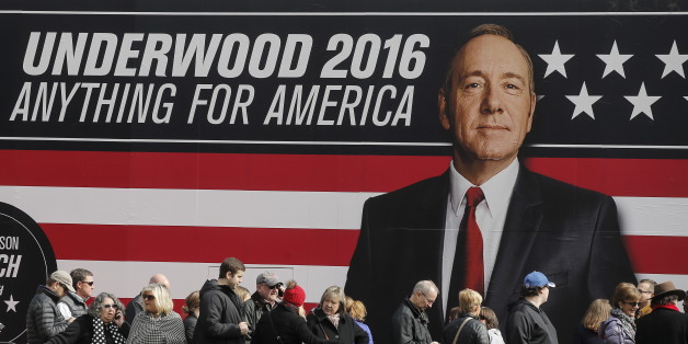 People line up outside a "House of Cards" guerrilla marketing campaign in Greenville, South Carolina, February 12, 2016. Actor Kevin Spacey plays the role of Frank Underwood in the Netflix series. REUTERS/Carlo Allegri
