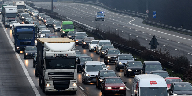 "Längst überfällig": Das sagen Experten zum Vorschlag, neue Benzinautos zu verbieten