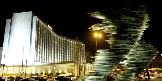 -PHOTO TAKEN 20FEB04- The glass statue of a runner is seen in front of Athens' Hilton hotel in Athens February 20, 2004.