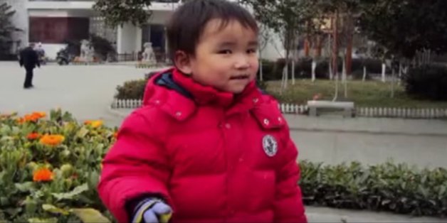 Der kleine Chen veränderte das Leben von drei Menschen.