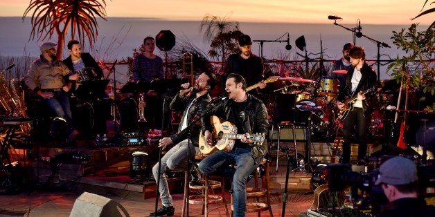 Auch die Jungs von "The BossHoss" singen mit beim Tauschkonzert