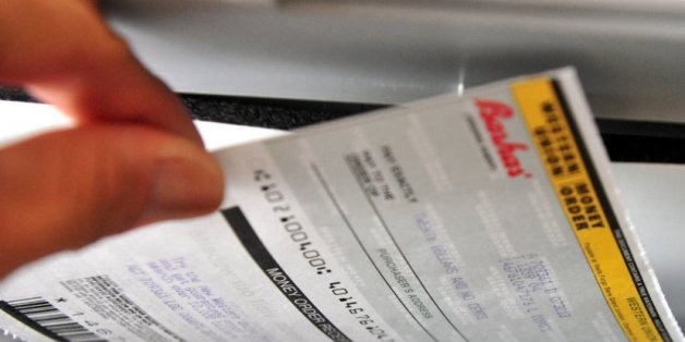 Combien les MRE ont-ils envoyé d'argent au Maroc en 2015?