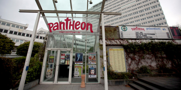 Satire Preisverleihung: Der "Prix Pantheon" im Live-Stream
