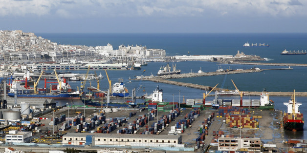 The port of Algiers is seen in Algiers, February 19, 2015. REUTERS/Amr Abdallah Dalsh (ALGERIA - Tags: BUSINESS MARITIME)