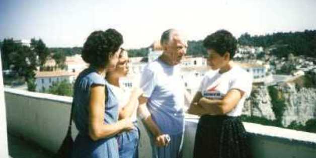 le Docteur Masseboeuf et ses filles à Constantine en 1985 quelque temps avant son décès
