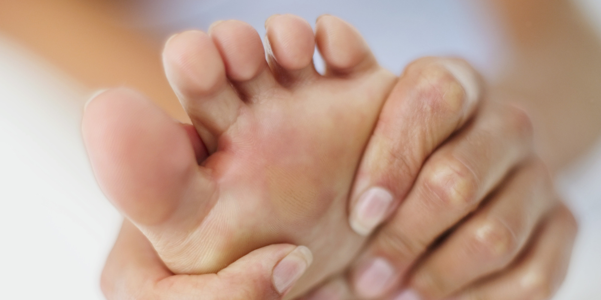 Common Causes of Foot Pain While Sleeping HuffPost