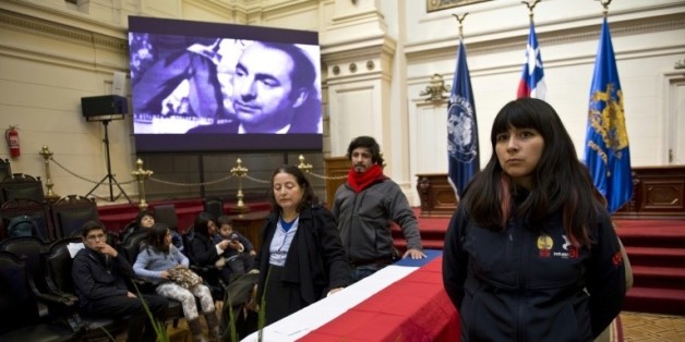 Hommage au poète Pablo Neruda le 25 avril 2016 à Santiago © AFP MARTIN BERNETTI