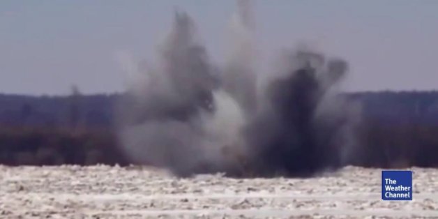 Russen bombardieren Fluss – aus gutem Grund