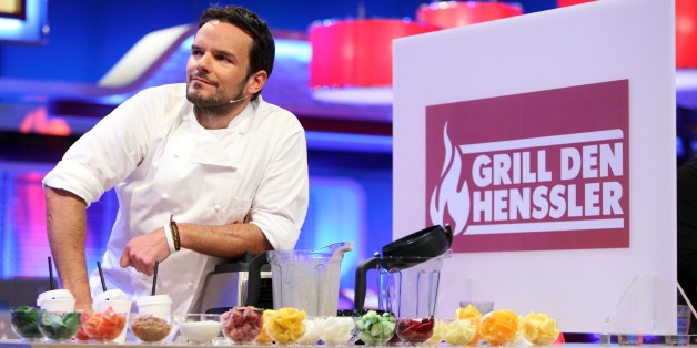 Steffen Henssler kocht gegen die Promis in "Grill den Henssler" im Live-Stream