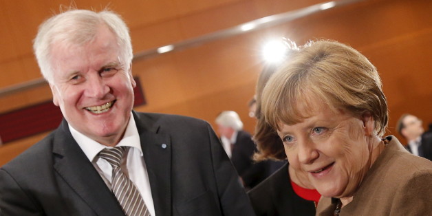 Seehofer rudert zurück: Verfassungsklage wegen Flüchtlingskrise auf Eis gelegt