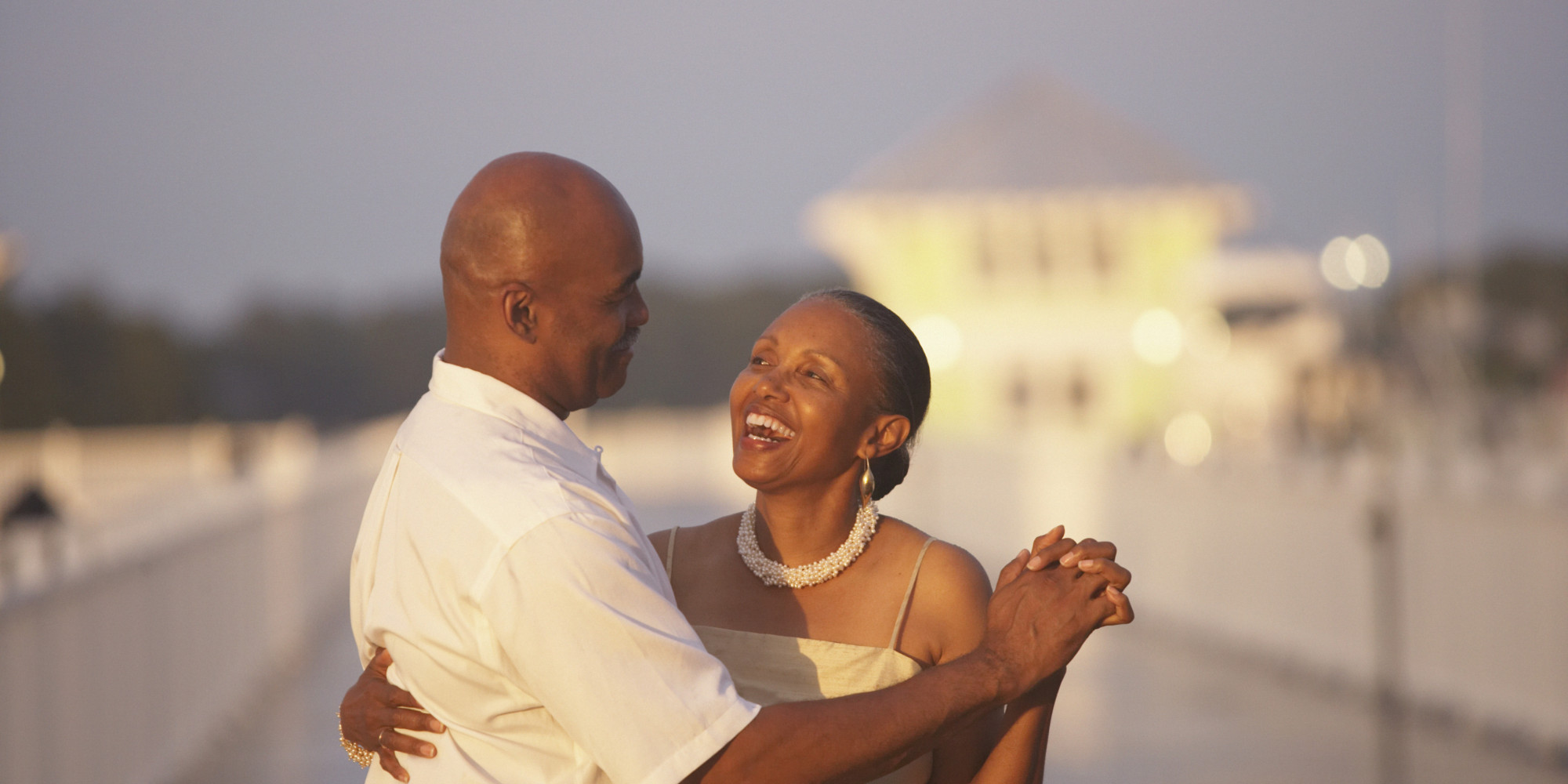 The 10 Easy Steps Women Can Take To Find Love After 50 Huffpost 