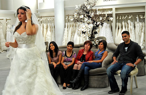 How To Say Yes The Right Wedding Dress Huffpost Canada Theringbearer Ca Chatted With Good Friend Mara Urshel Co Owner Of Kleinfeld Bridal Nyc And A Regular Feature On Say Yes To The Dress Ask Her Advice