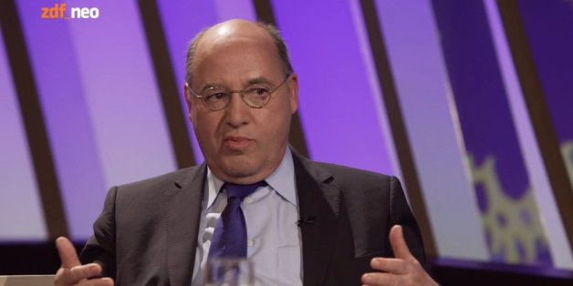 "Völlig inkonsequent": Gysi wettert in Böhmermann-Sendung gegen Merkel