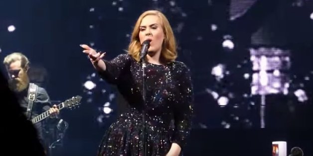 Adele ärgerte sich über das Publikum in Köln