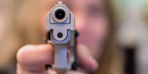 Die Zahl der Anträge auf den kleinen Waffenschein steigt rasant