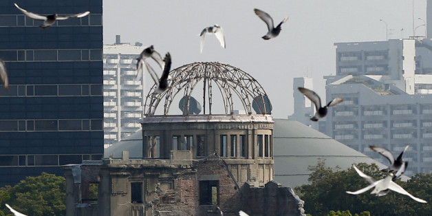Le dôme de la bombe atomique au parc de la mémoire à Hiroshima