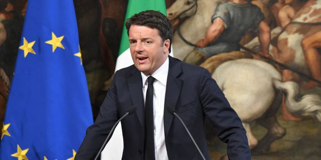 Italian Prime Minister Matteo Renzi addresses journalists during a joint press conference following a meeting with Dutch Prime Minister Mark Rutte on May 19, 2016 at the Palazzo Chigi in Rome. AFP PHOTO / TIZIANA FABI / AFP / TIZIANA FABI (Photo credit should read TIZIANA FABI/AFP/Getty Images)