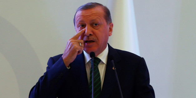 Turkish President Tayyip Erdogan makes a speech during a conference in Istanbul, Turkey May 17, 2016. REUTERS/Murad Sezer