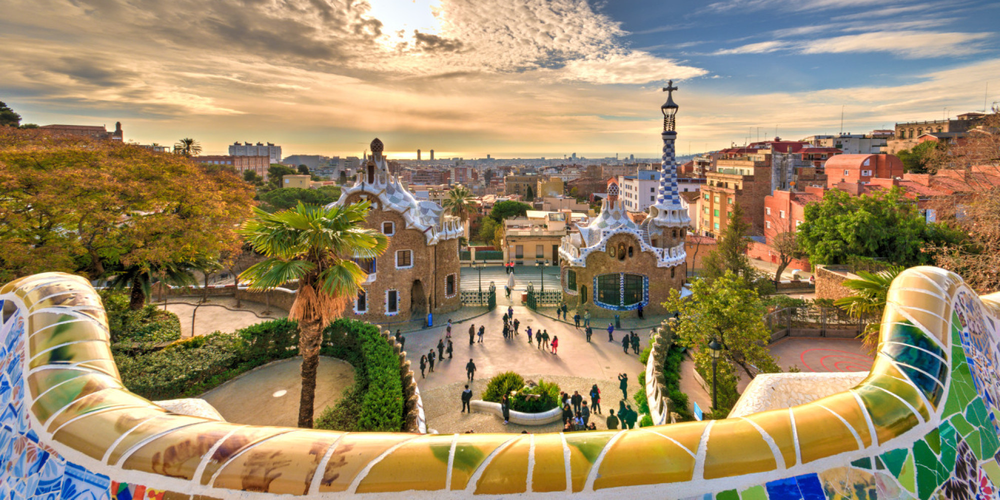 Expats in Barcelona Are the Happiest | HuffPost
