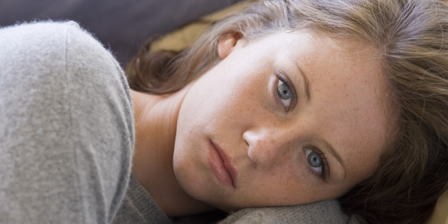 Junge Frau mit Depression