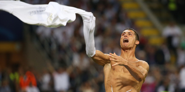 Soccer Football - Atletico Madrid v Real Madrid - UEFA Champions League Final - San Siro Stadium, Milan, Italy - 28/5/16Real Madrid's Cristiano Ronaldo celebrates scoring during the penalty shootout to win the UEFA Champions League FinalReuters / Stefano RellandiniLivepicEDITORIAL USE ONLY.