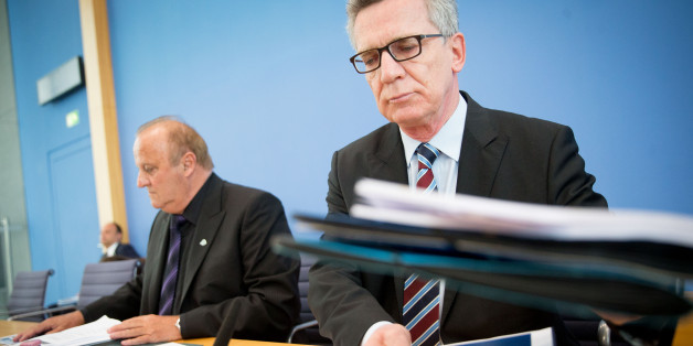 De Maizière stellte die Kriminalstatistik 2015 vor