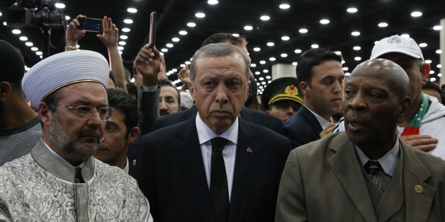 Vexé par l'accueil aux funérailles de Mohamed Ali, le président Recep Tayyip Erdogan rentre en Turquie