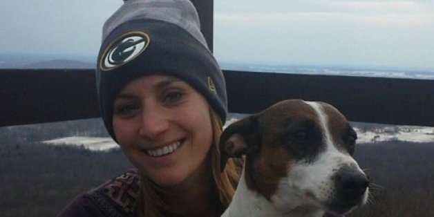 Amber Kohnhorst mit ihrem Hund