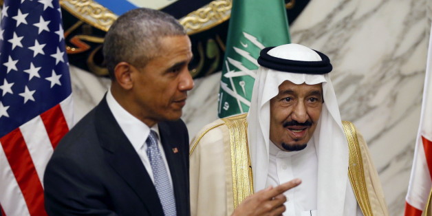 U.S. President Barack Obama (L) gestures as he stands next to Saudi Arabia's King Salman during the summit of the Gulf Cooperation Council (GCC) in Riyadh, Saudi Arabia, April 21, 2016. REUTERS/Faisal Al Nasser