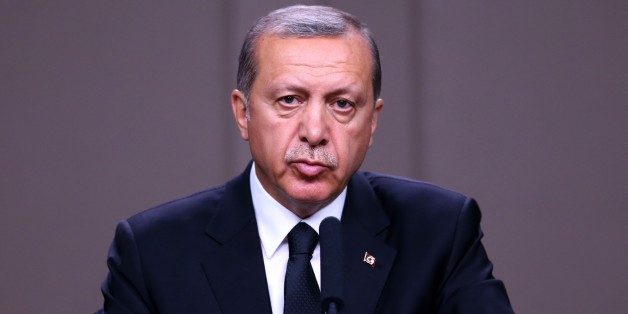 ANKARA, TURKEY - JUNE 08 : Turkish President Recep Tayyip Erdogan holds a press conference ahead of his visit to United States to attend Muhammad Ali's funeral, at the Esenboga International Airport, in Ankara, Turkey on June 08, 2016. (Photo by Rasit Aydogan/Anadolu Agency/Getty Images)