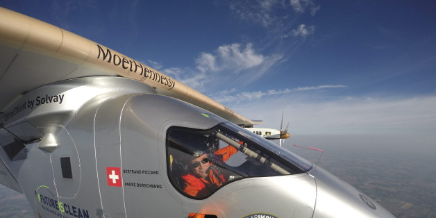 Der Schweizer Pilot überquert mit seinem Sonnenflieger den Atlantik - und das ohne Treibstoff