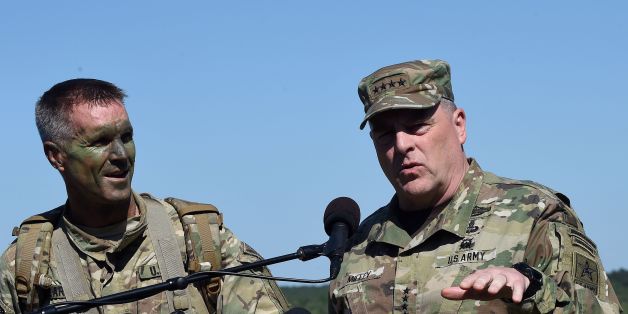 Der Befehlshaber der US-Landstreitkräfte in Europa, General Ben Hodges, erklärt die Strategien Russlands
