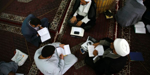 Ein Imam verweigerte aus religiösen Gründen einer Lehrerin in Berlin den Handschlag