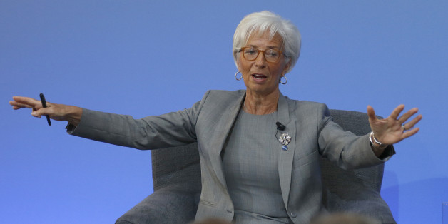 Wissenschaftlerin erklärt: Diese Posen (wie die von Christine Lagarde) gverleihen euch Macht
