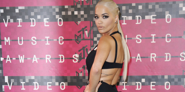 Sängerin Rita Ora ist so erschöpft, dass sie im Krankenhaus sein soll