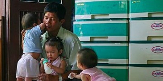 Vietnamese rettet über 100 Kindern das Leben und gibt ihnen eine Zukunft.