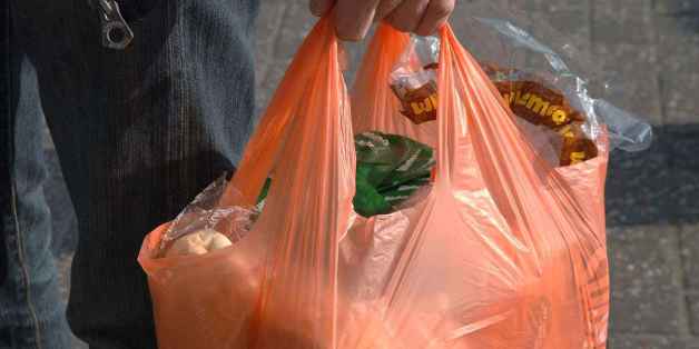 Quatre contrevérités sur l'interdiction des sacs plastique